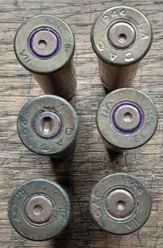 WW2 303 dated fired cases 