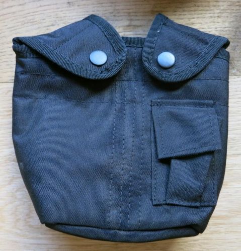 Black water bottle carrier